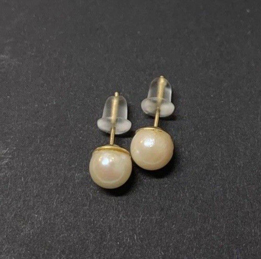 Vintage 14K Yellow Gold Classic Pearl Stud Earrings 7mm - Picture 6 of 6